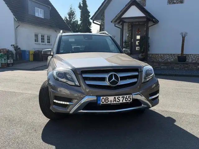 Mercedes-Benz GLK 220 GLK 220 CDI BlueEfficiency 4Matic AMG Paket AHK