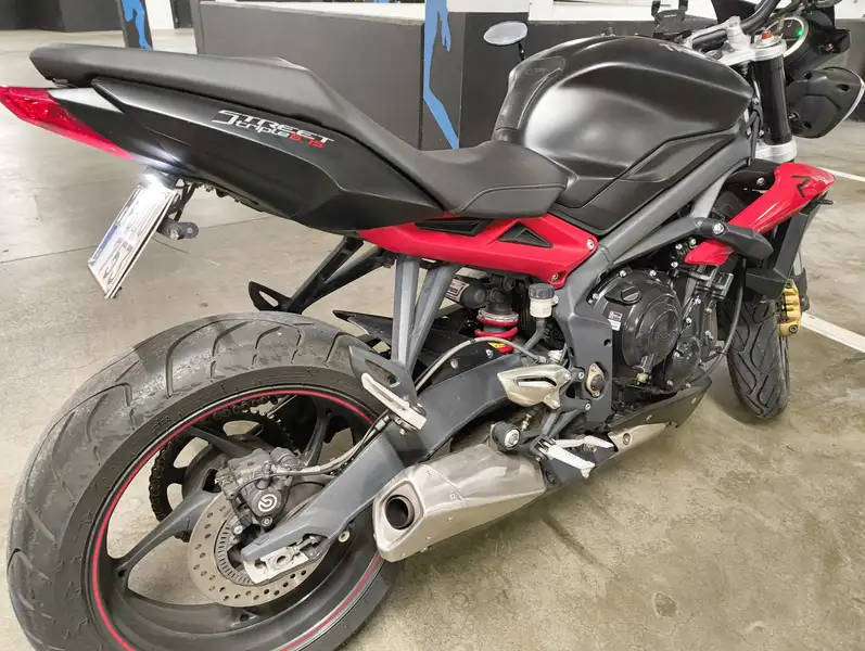 Triumph Street Triple R - foto 3