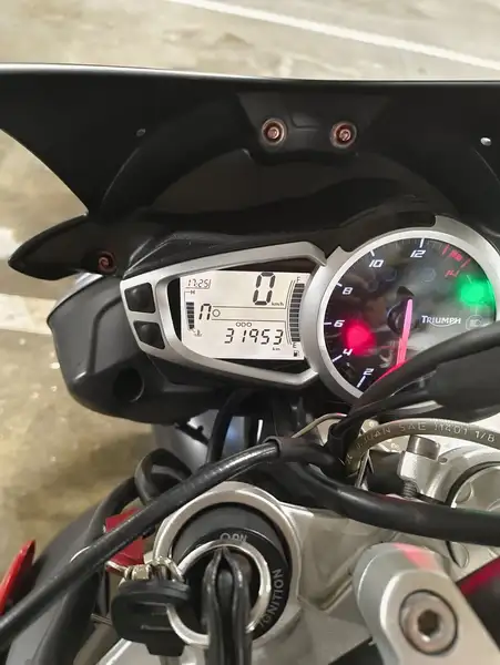 Triumph Street Triple R - foto 6