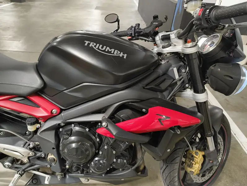 Triumph Street Triple R - foto 8