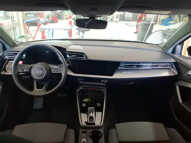 Audi A3 view 5