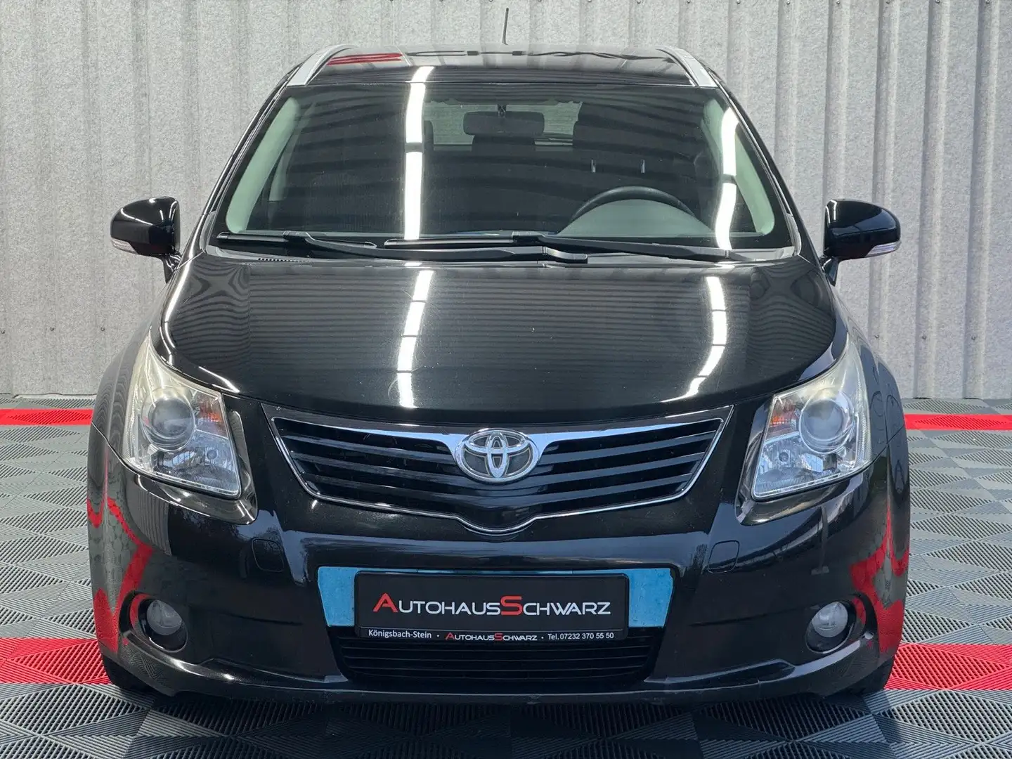Toyota Avensis Kombi Edition Aut. Kamera Navi AHK Tempo Noir - 2