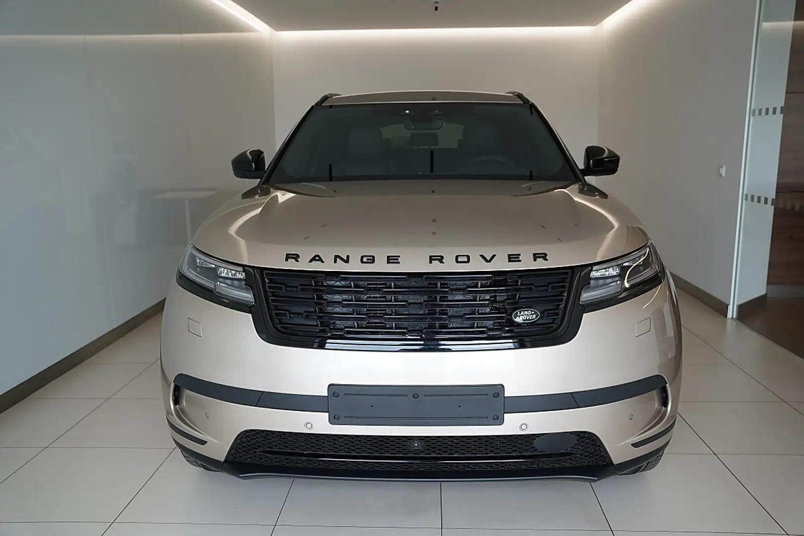 Land Rover Range Rover Velar S D200 Gold - 2