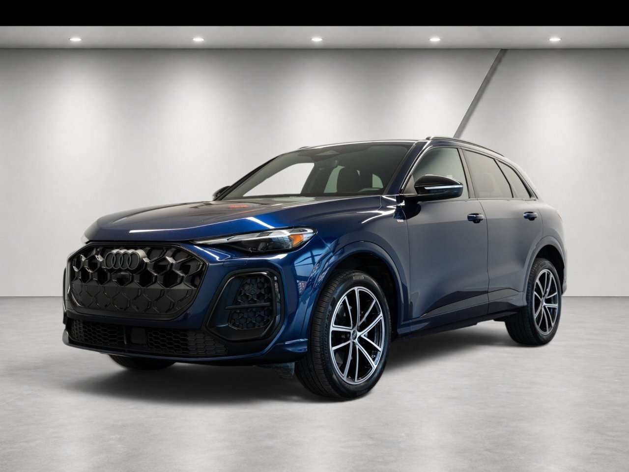 2025 Audi Q5 2.0T quattro Standard | New generation / quattro S — снимка 1