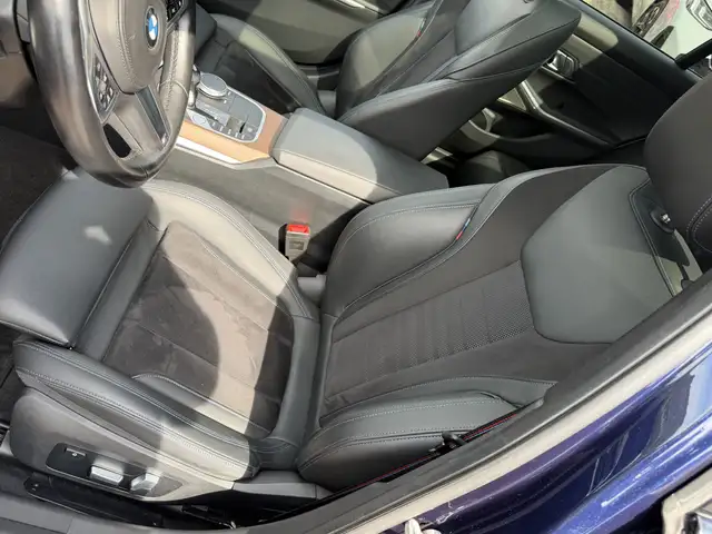 BMW 3 Series view 9
