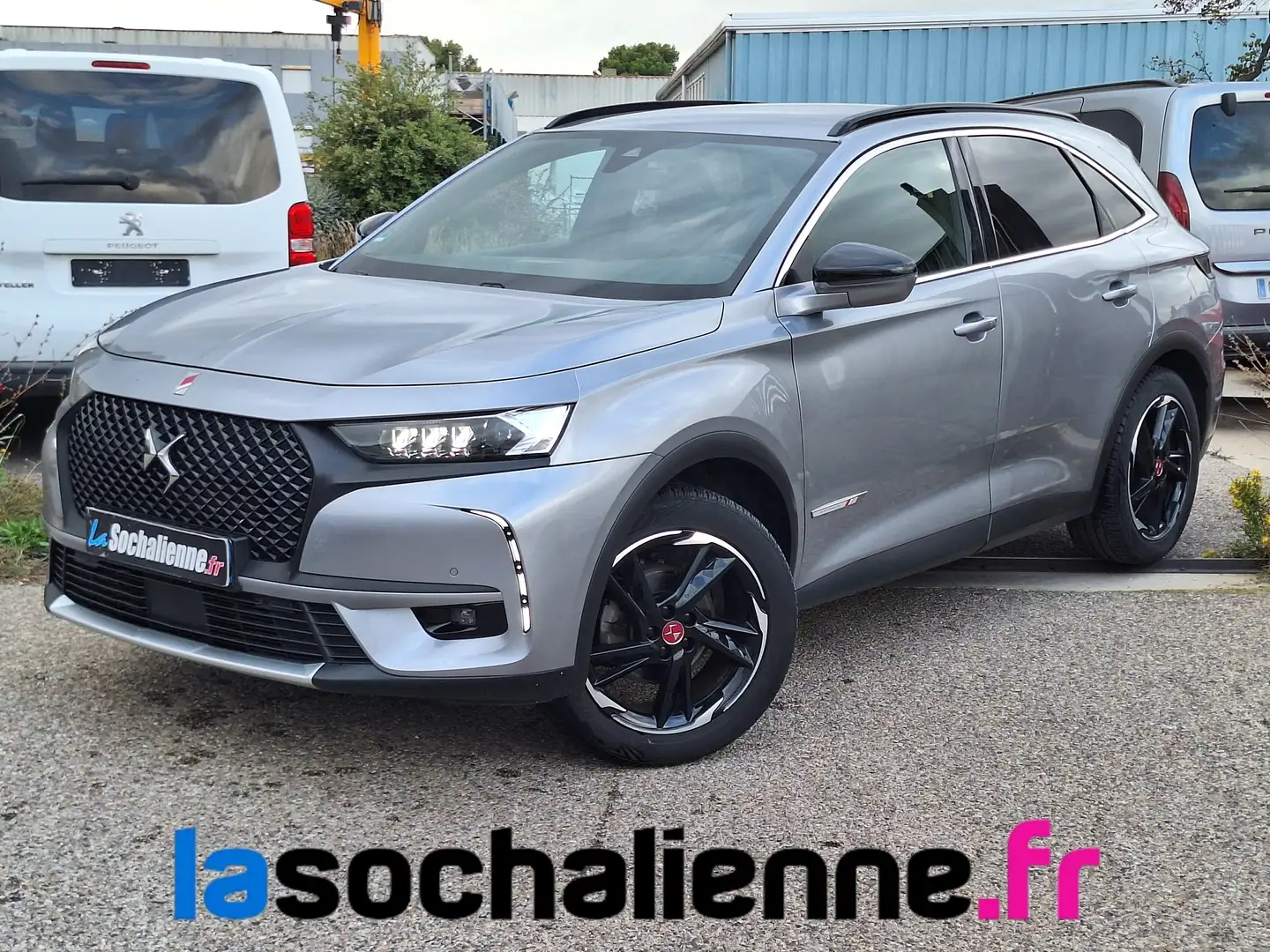 DS Automobiles DS 7 Crossback BlueHDi 130 EAT8 Performance Line Gris - 1