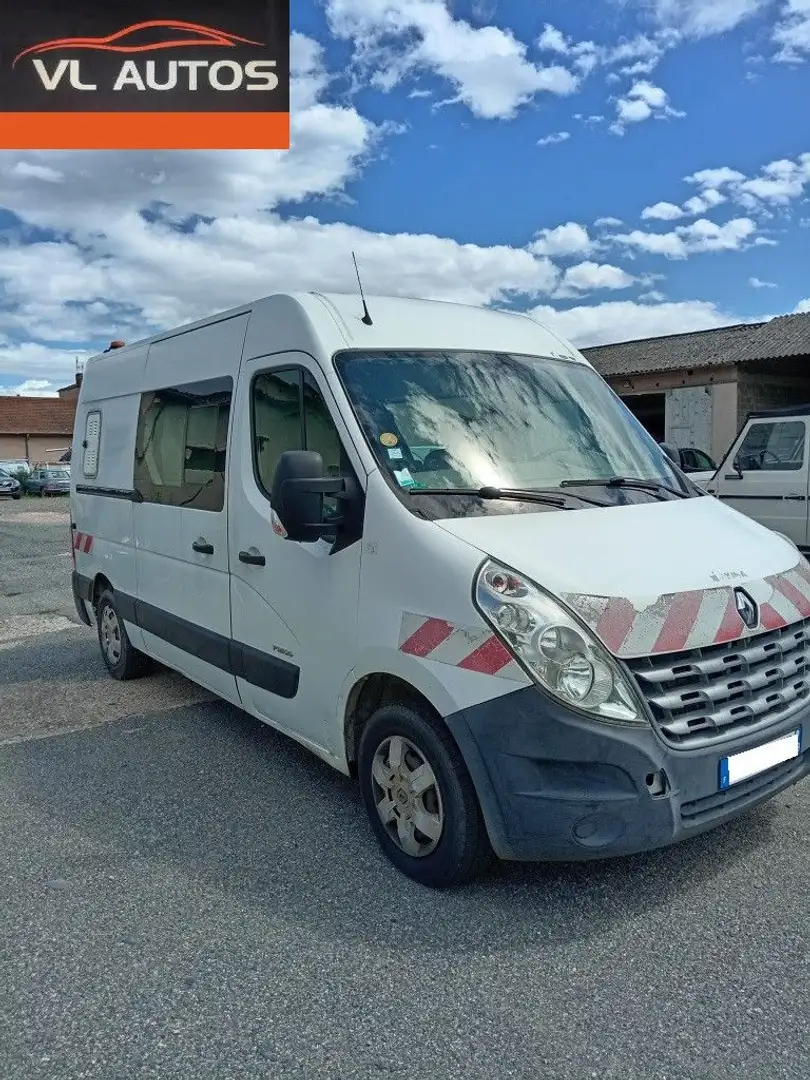 Renault Master III Phase 1 Cabine approfondie 7 places 2.3 DCI 125 cv Année 2010 5300 HT en l'état pour professionnel ou export Blanc - 1