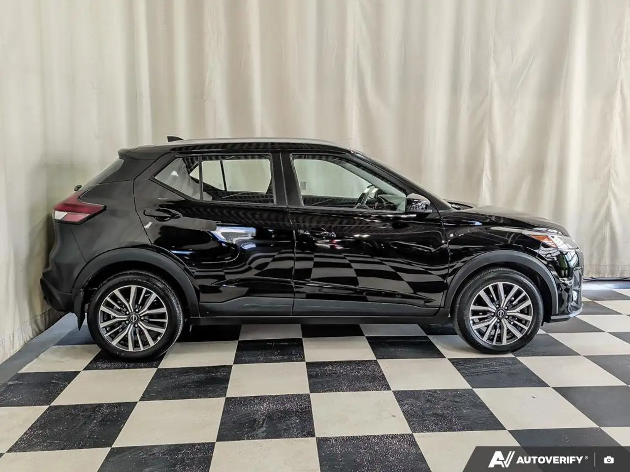 Nissan Kicks fotografie Nissan Kicks