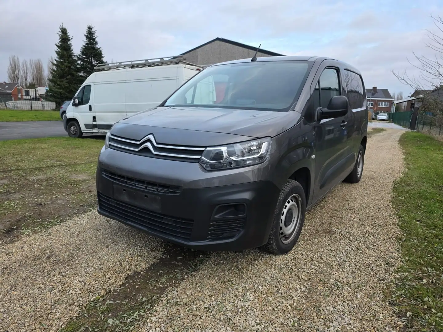 Citroen Berlingo (Stock ID 42623) Brun - 1