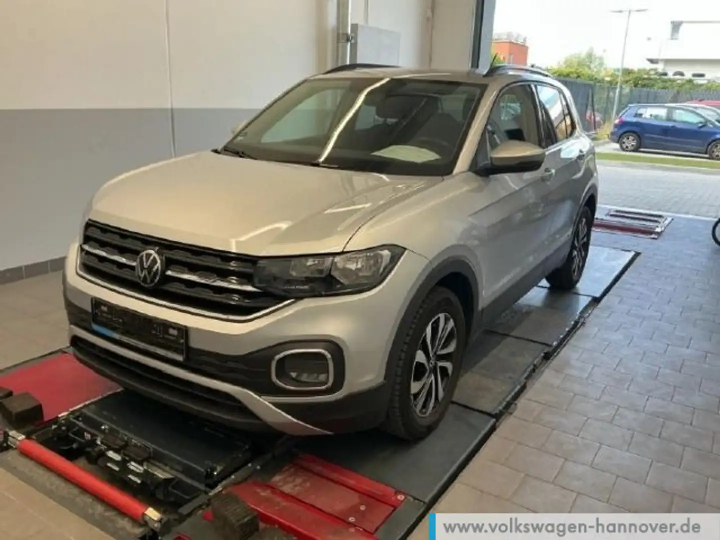 Volkswagen T-Cross 1.0 TSI Active Navi PDC SHZ ACC DAB+ Silber - 2
