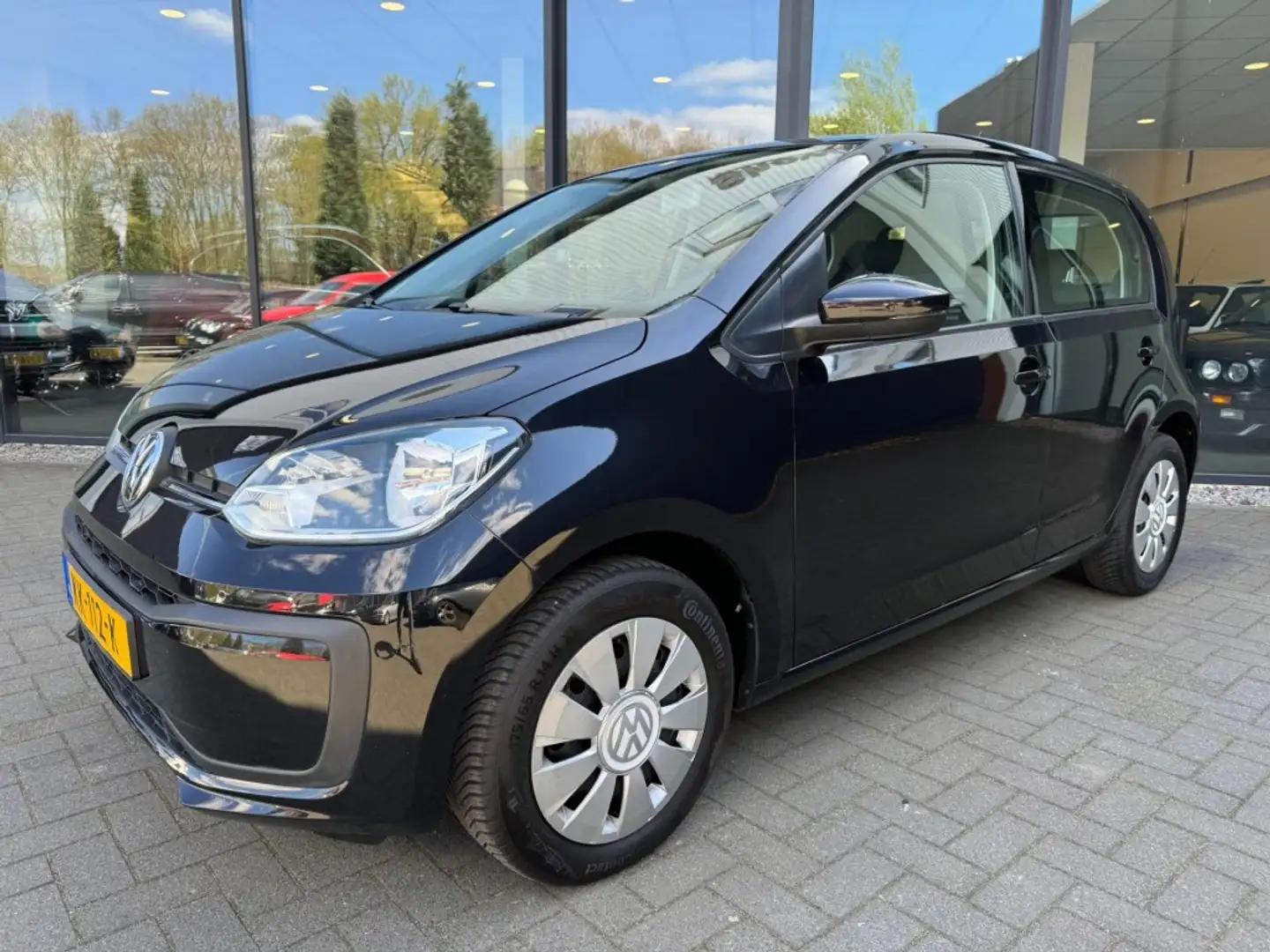 Volkswagen up! 1.0 BMT MOVE UP! 5-drs Nw. Model,1e Eig,Airco,Navi Nero - 2