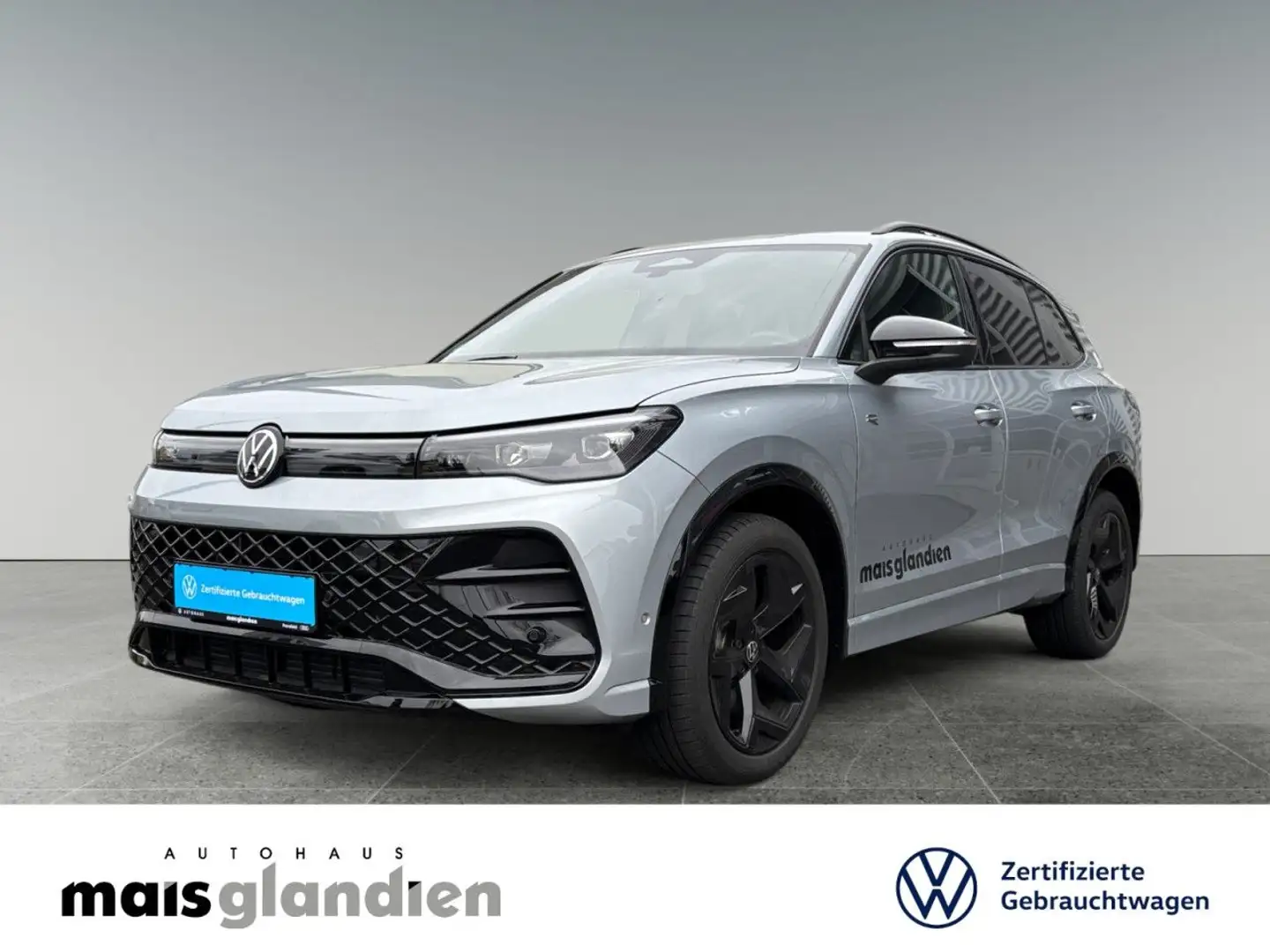 Volkswagen Tiguan 2.0 TDI R-Line AHK Pano Navi Kamera LED Silber - 1