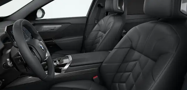 BMW 7 Series view 4