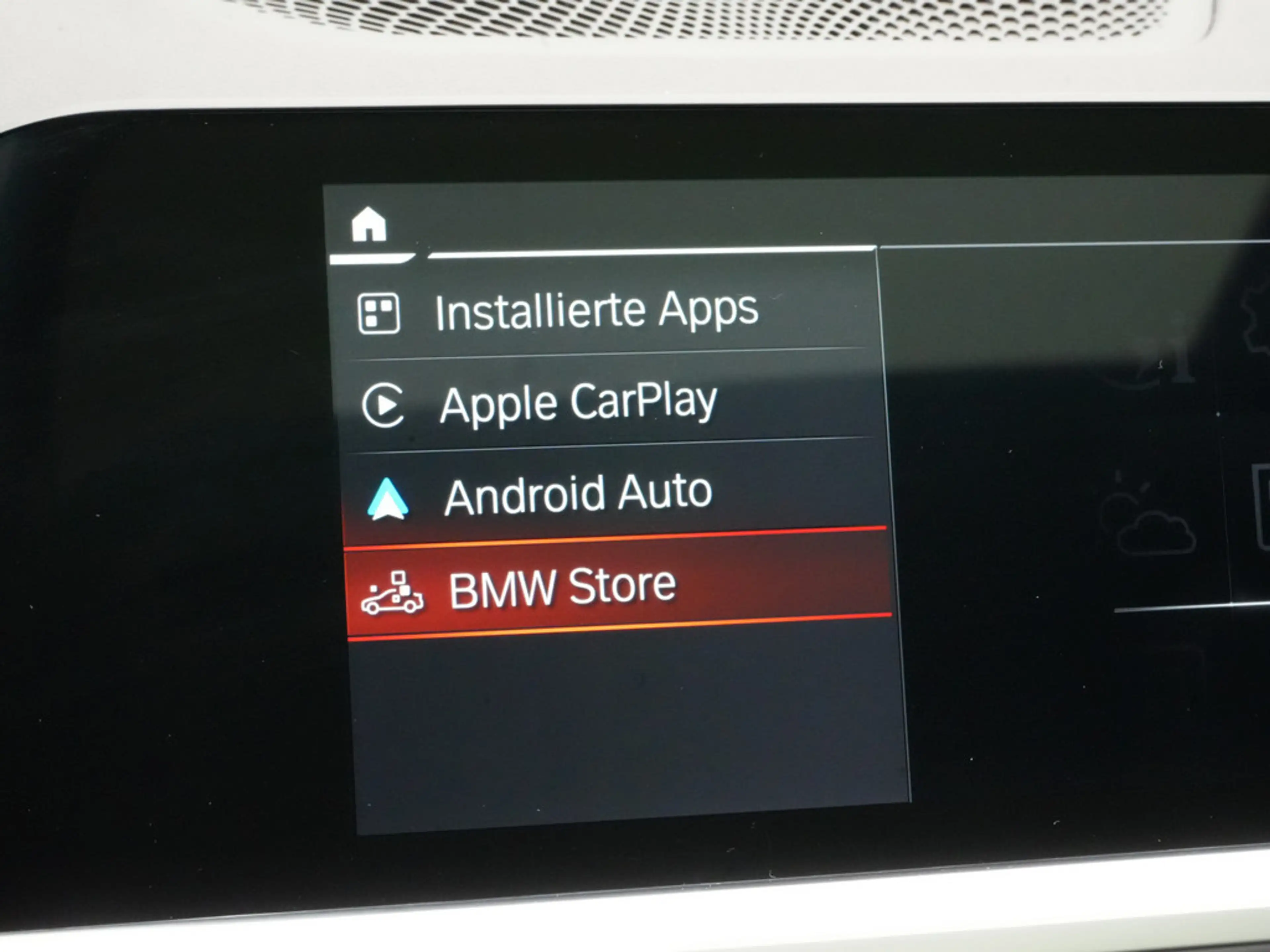 BMW 330 M-Sport VIRT KAM SHZ CARPLAY KEYLESS PDC ACC — photo 11