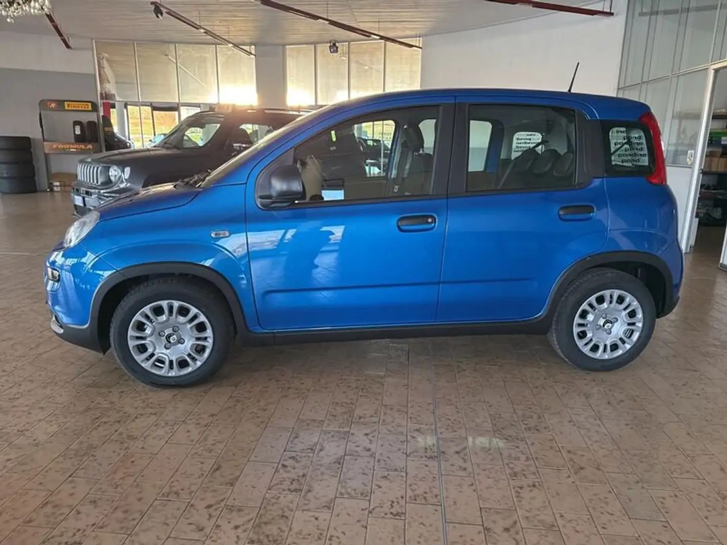 Fiat Panda 1.0 FireFly S&S Hybrid Pandina Bleu - 2