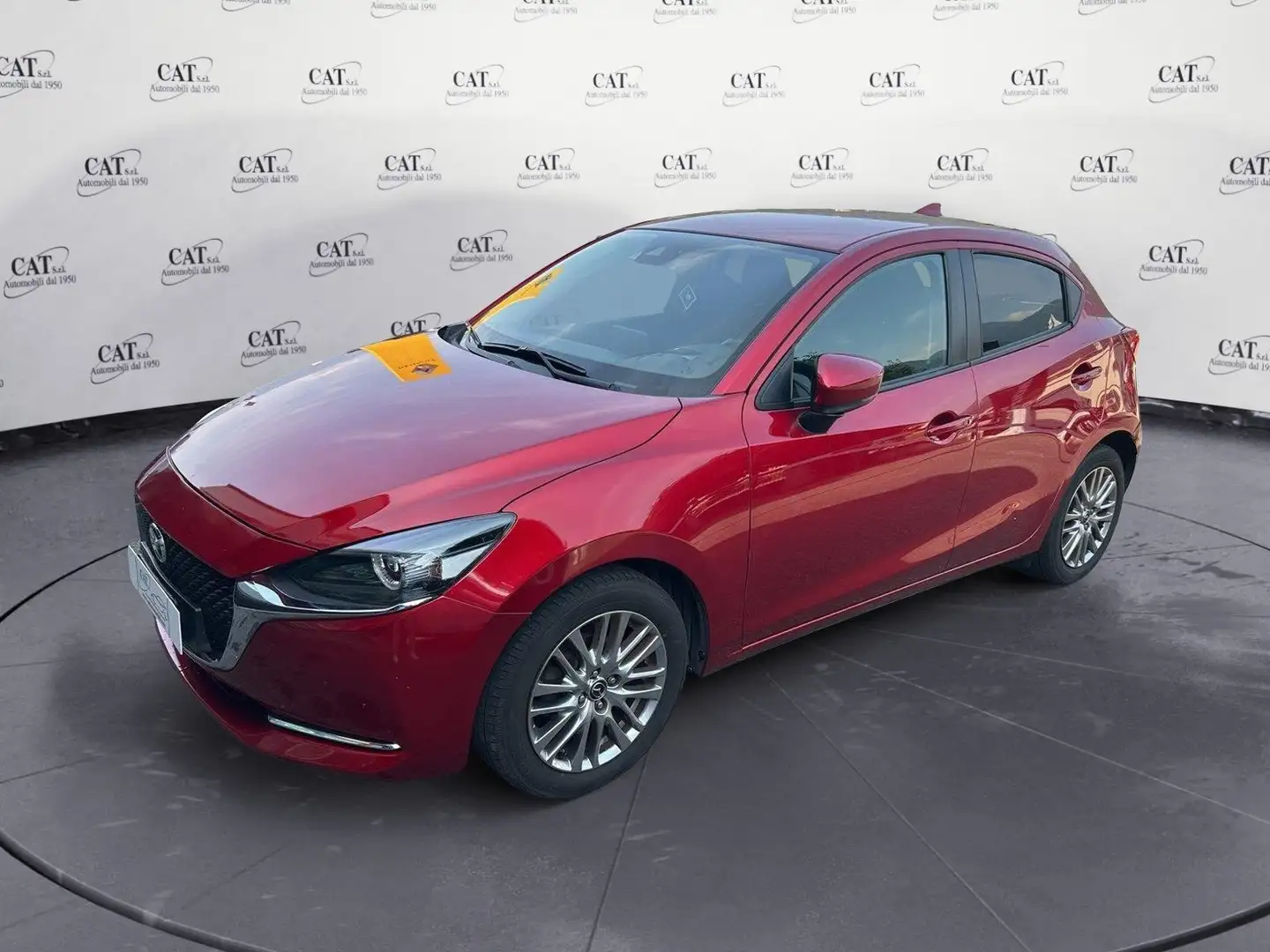 Mazda 2 1.5 Skyactiv-G M-Hybrid Evolve Rosso - 1