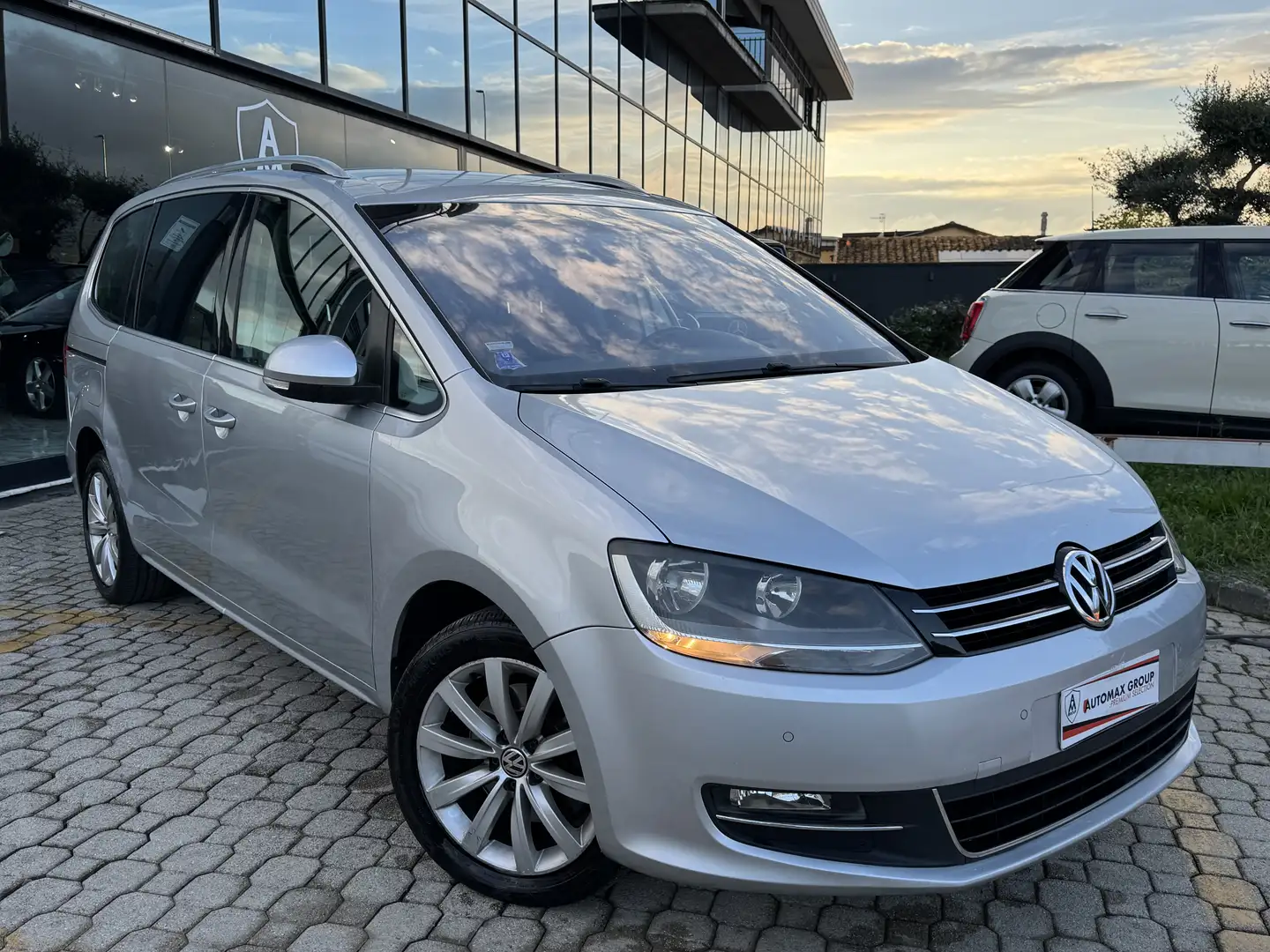 Volkswagen Sharan 2.0 tdi Highline Business 170cv dsg - 2