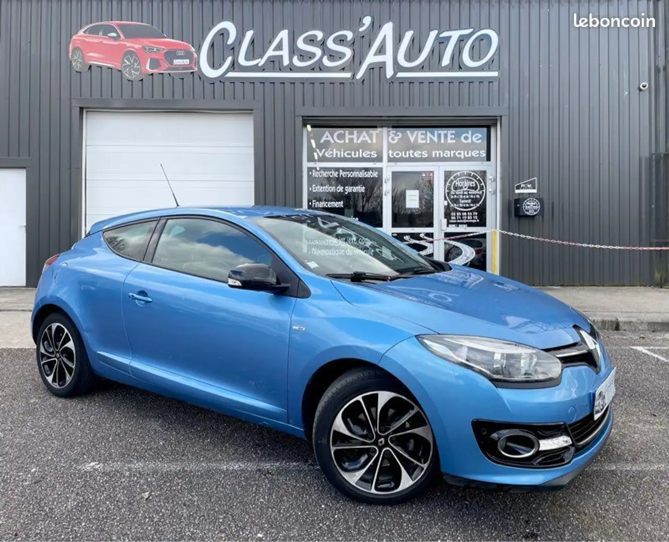 Renault Megane III (2) 1.2 tce 130 CV ENERGY BOSE BVM-6 TBE Bleu - 1