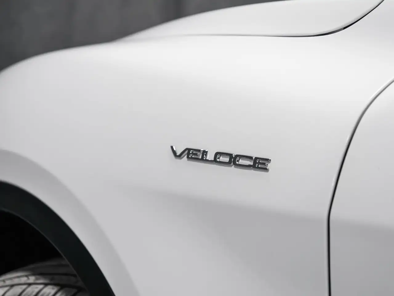 Alfa Romeo Stelvio снимка Alfa Romeo Stelvio