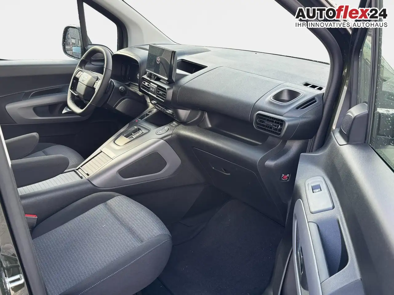 Toyota Proace City Verso 1,5 D-4D Family Automatik L2 7 Sitzer 2Zo... 10