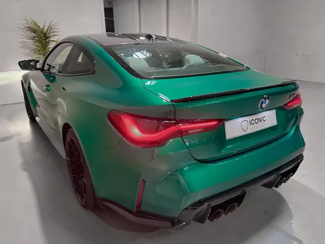 BMW M4 view 10