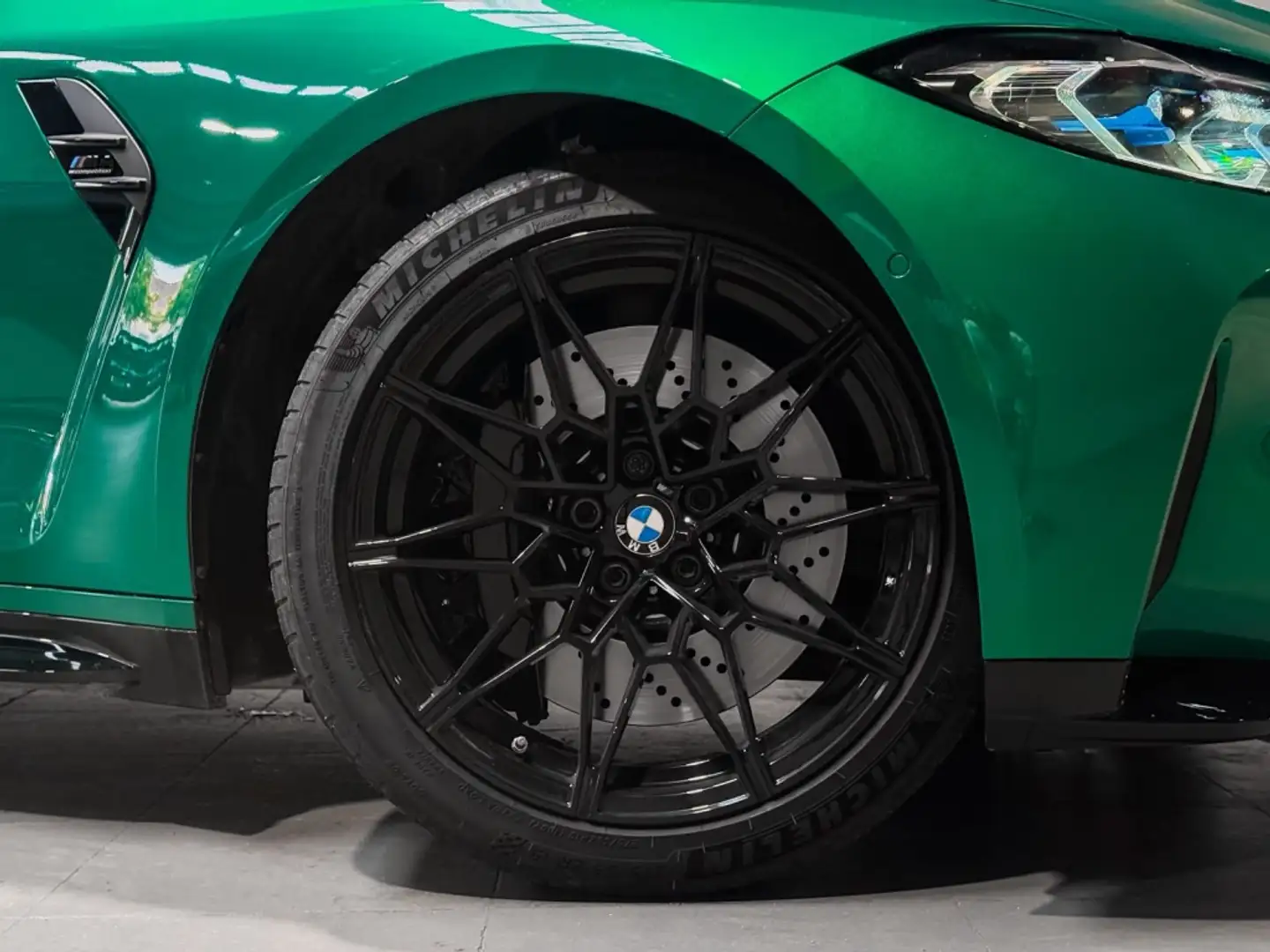 BMW M4 Coupé Competition Verde - 2