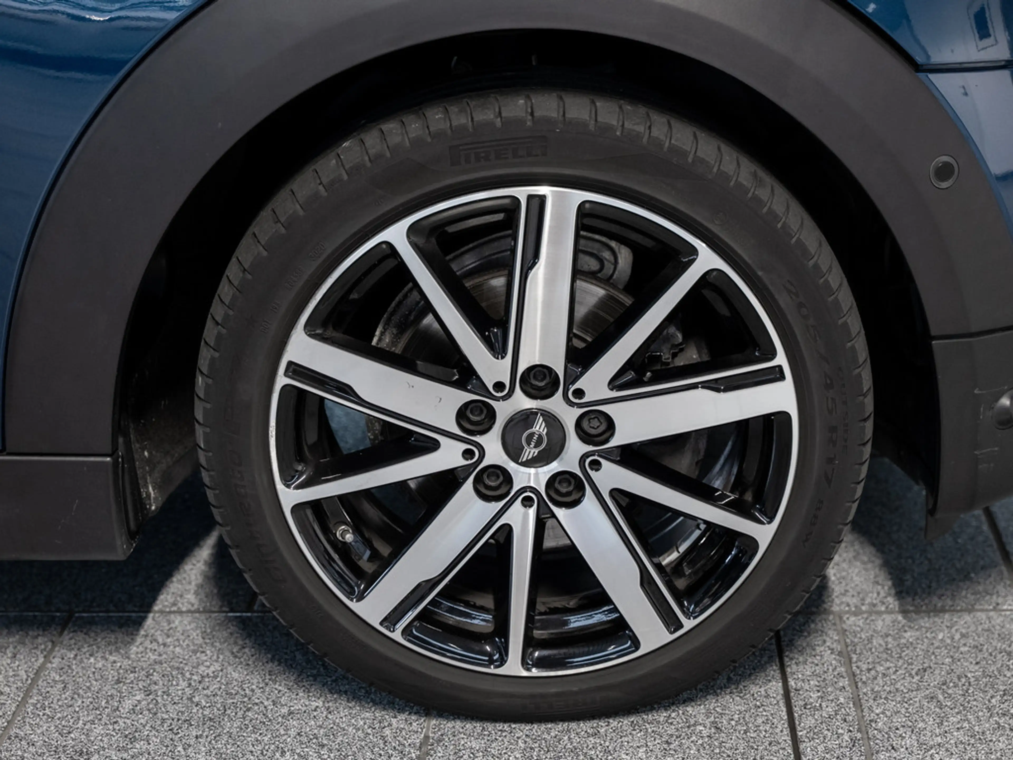 MINI Cooper Cabrio Sidewalk Trim FACEL. LED LEDER — photo 10
