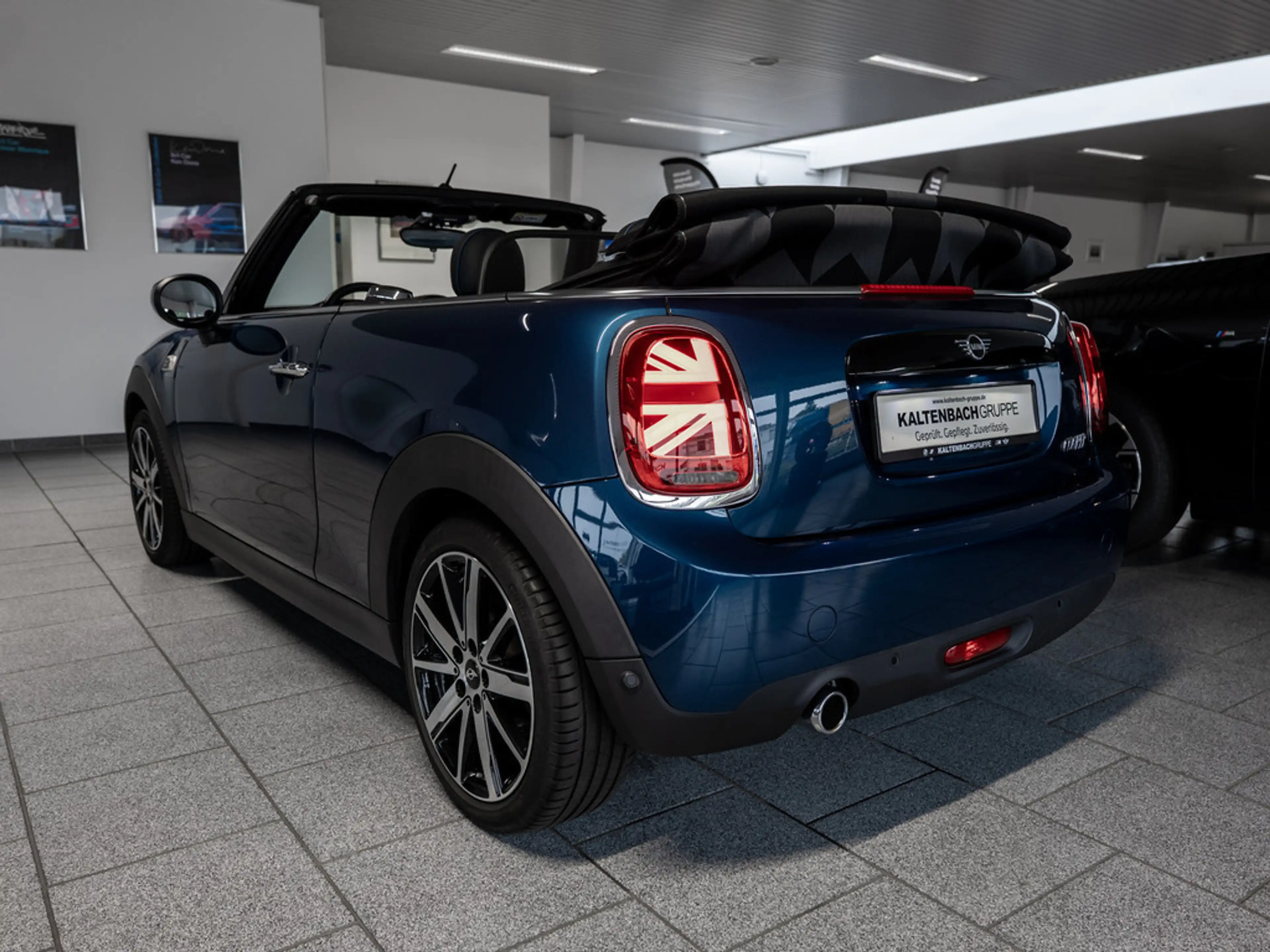 MINI Cooper Cabrio Sidewalk Trim FACEL. LED LEDER — photo 7