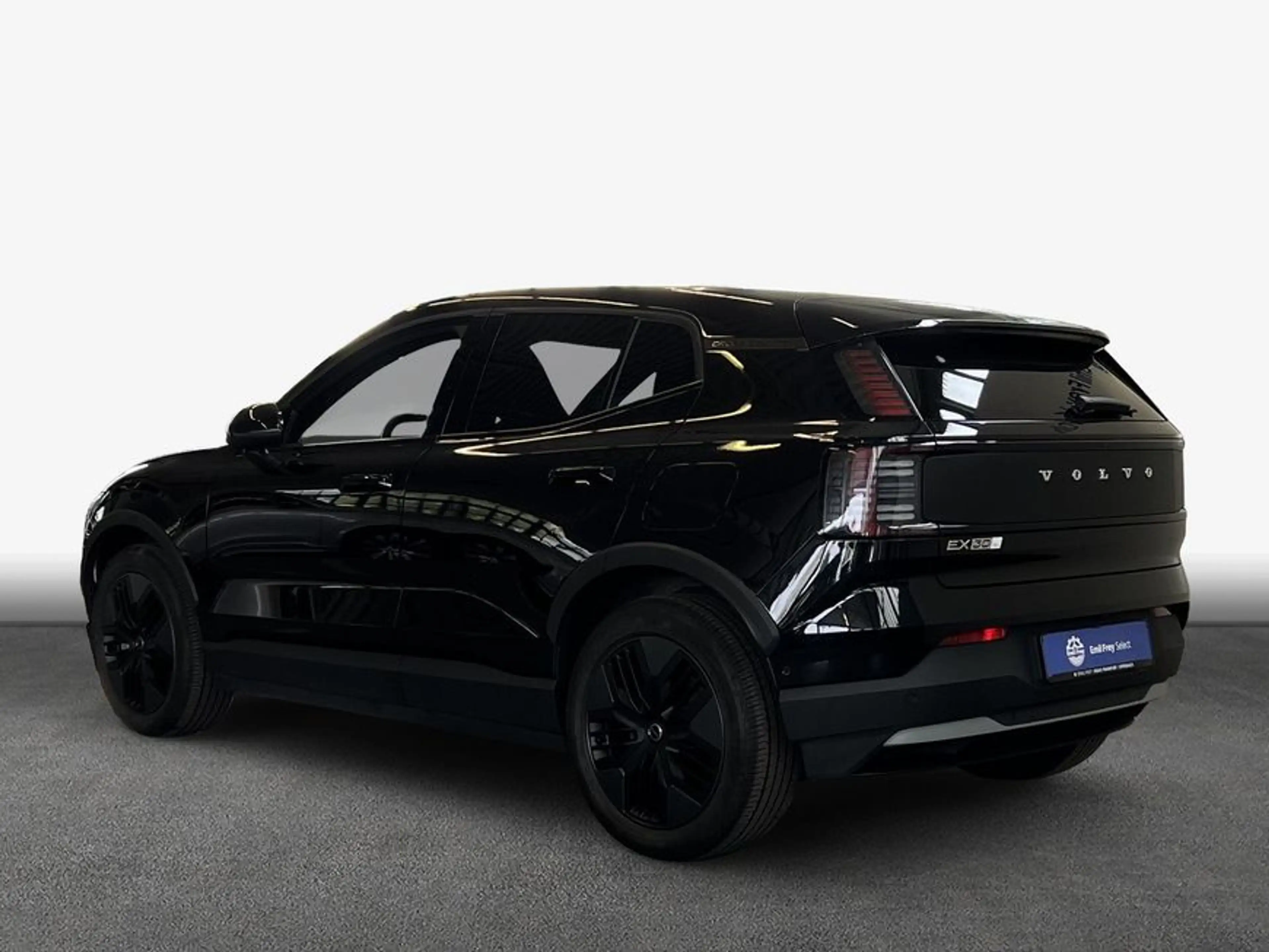 Volvo EX30 Cross Country Twin Performance AWD Ultra — photo 2