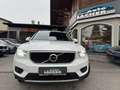 Volvo XC40 D3 Momentum Geartronic*Panodach*AHK* Weiß - thumbnail 2