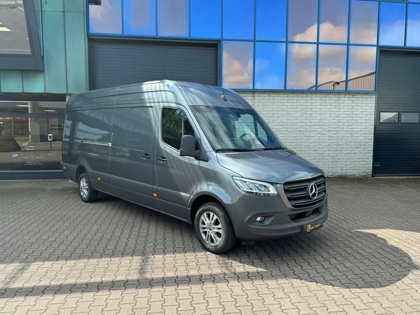 Mercedes-Benz Sprinter 319 Pro L3H2 BPM vrij 9G-Tronic Mbux 2x Schuifdeur Gris - 1