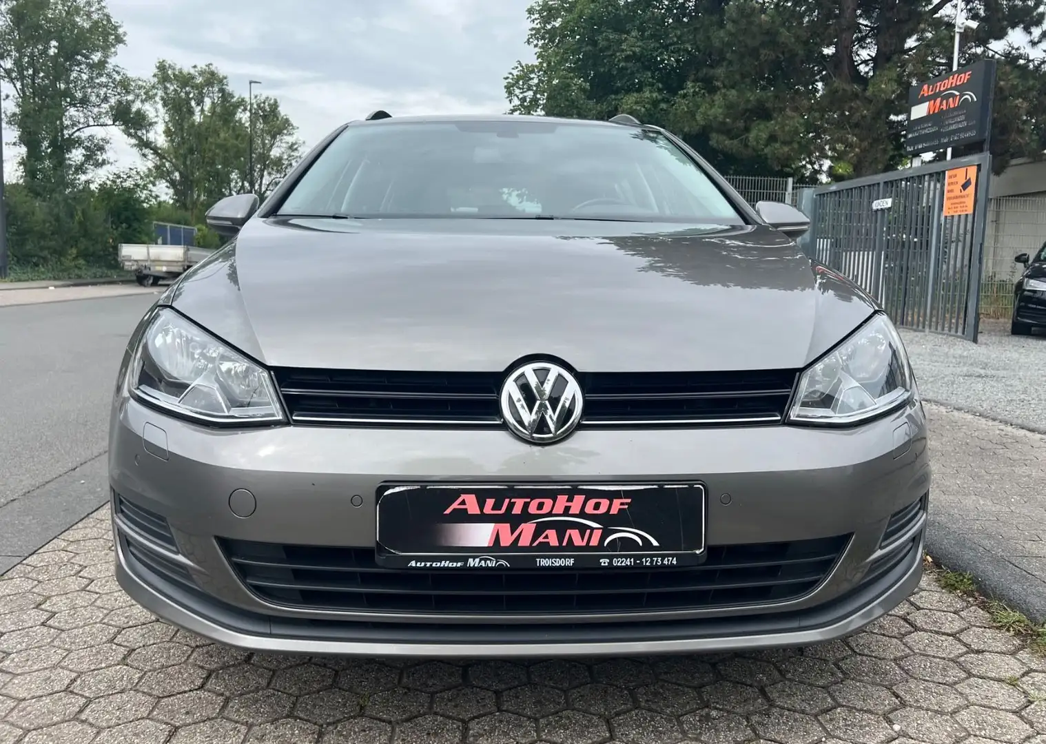 Volkswagen Golf VII Variant 4Motion/Navi/Rückfahrkamera/AHK Gris - 2