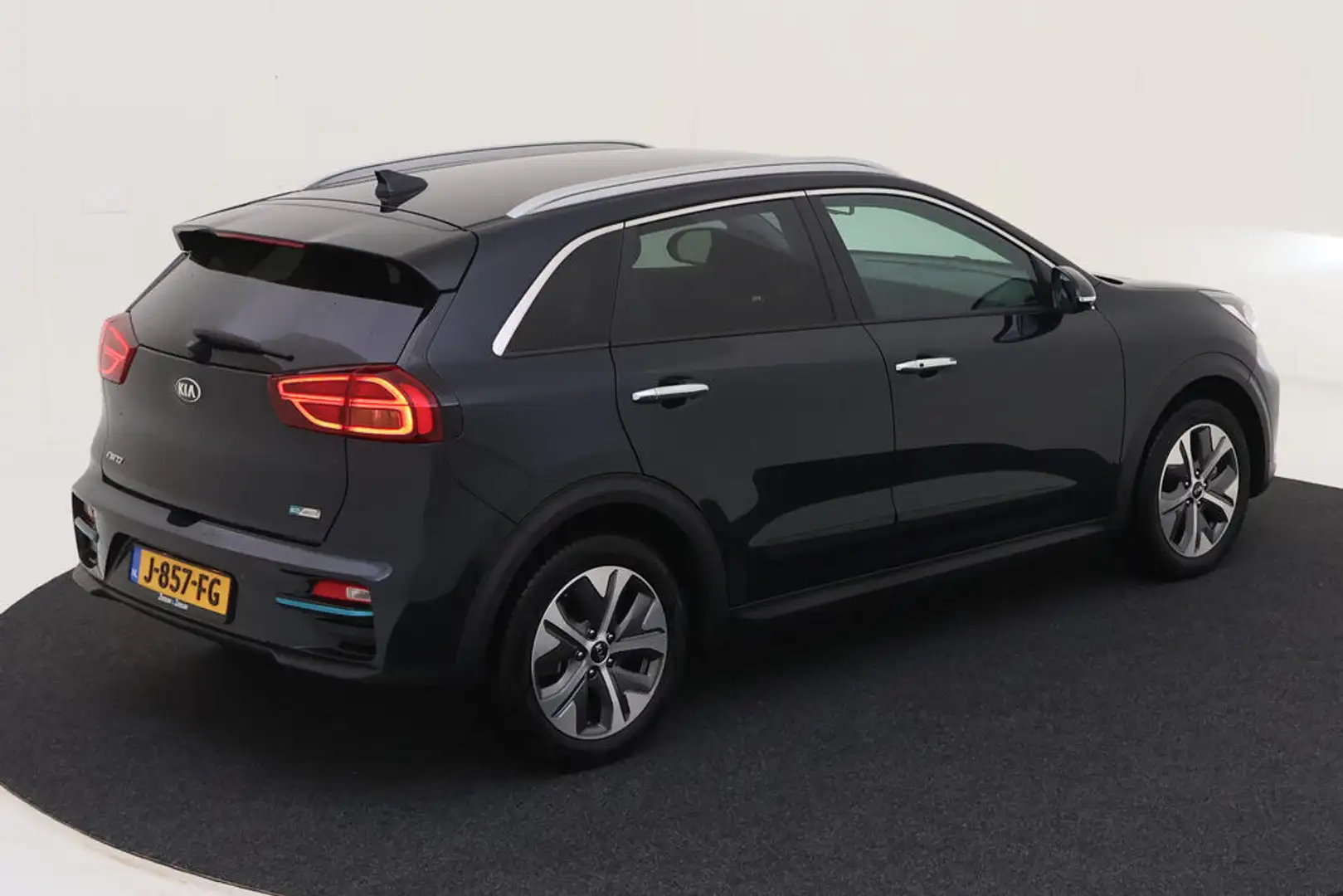 Kia e-Niro ExecutiveLine 64 kWh NL-AUTO | LEDER | STOELVERW. Albastru - 2
