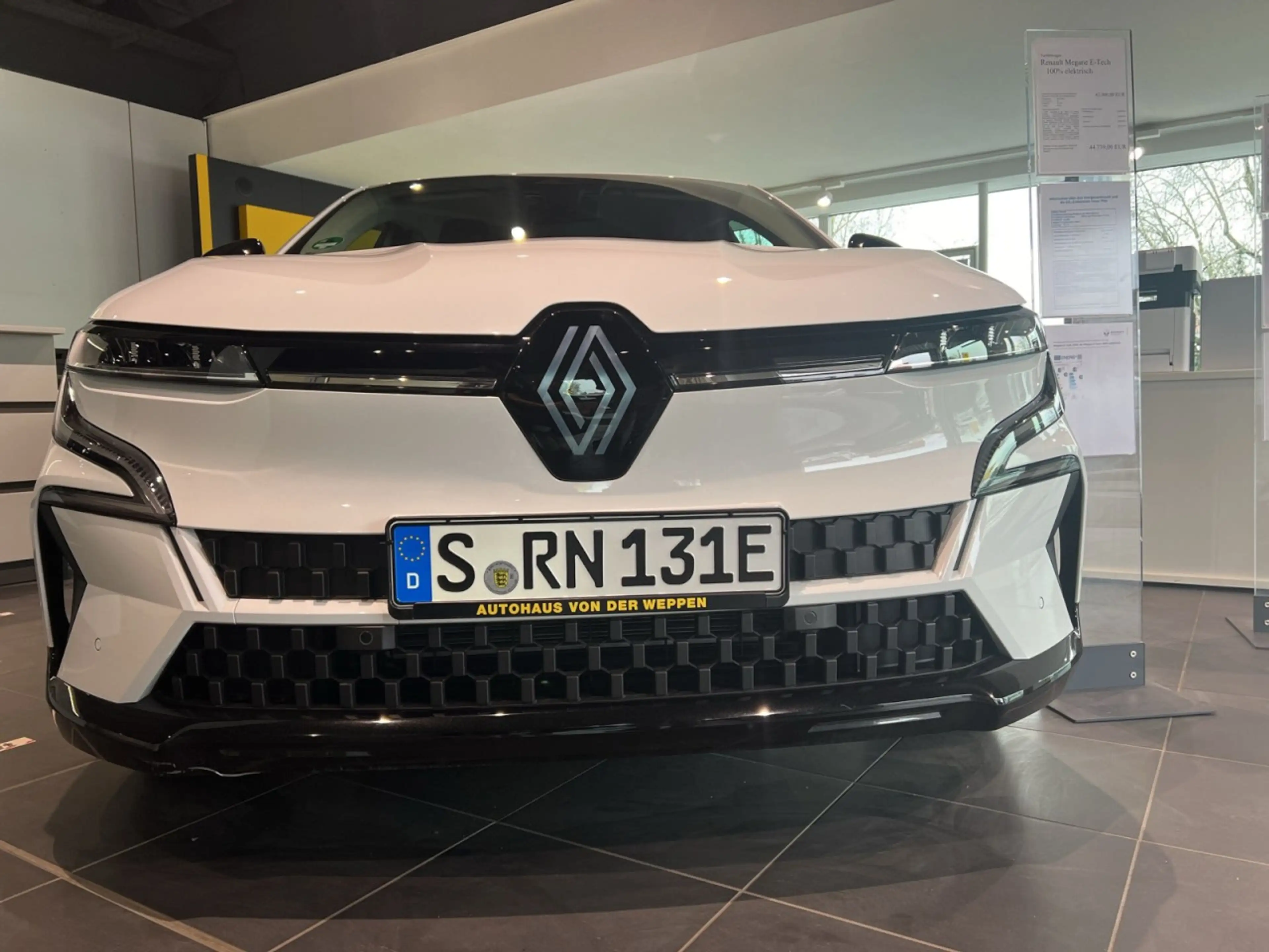 Renault Megane E-Tech Megane E-Tech Electric EV40 Equilibre Kamera — photo 7