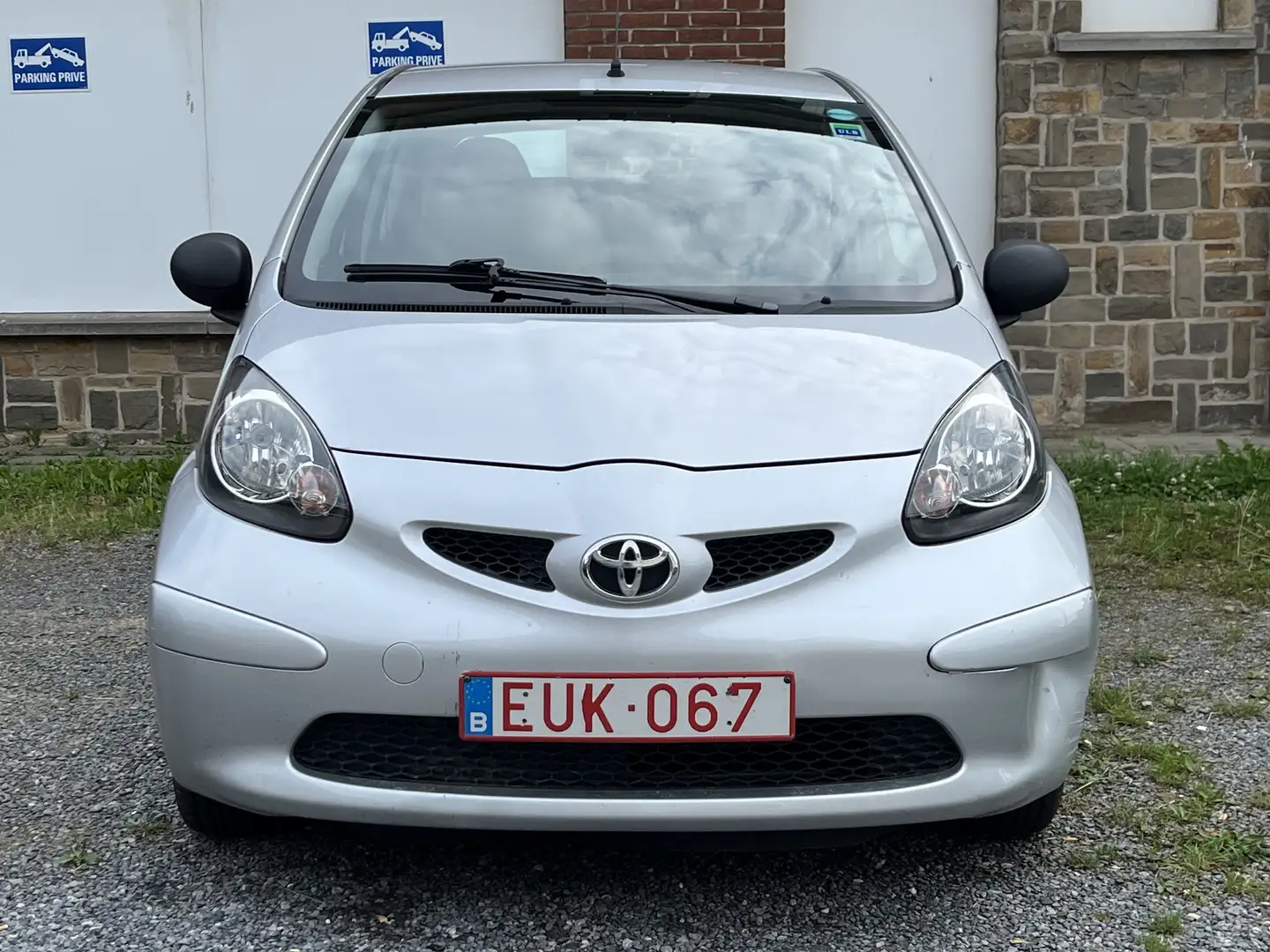 Toyota Aygo 1.0i VVT-i // 61.000km // PRÊT À IMMATRICULER Argent - 2