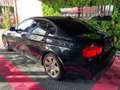 BMW 318 SERIE E90 LCI 318d 143 ch ~ Pack M ~ Sièges Alcantara ~ Régulateur/Limiteur de vitesse ~ Climatisation automatique bi-zon Schwarz - thumbnail 4