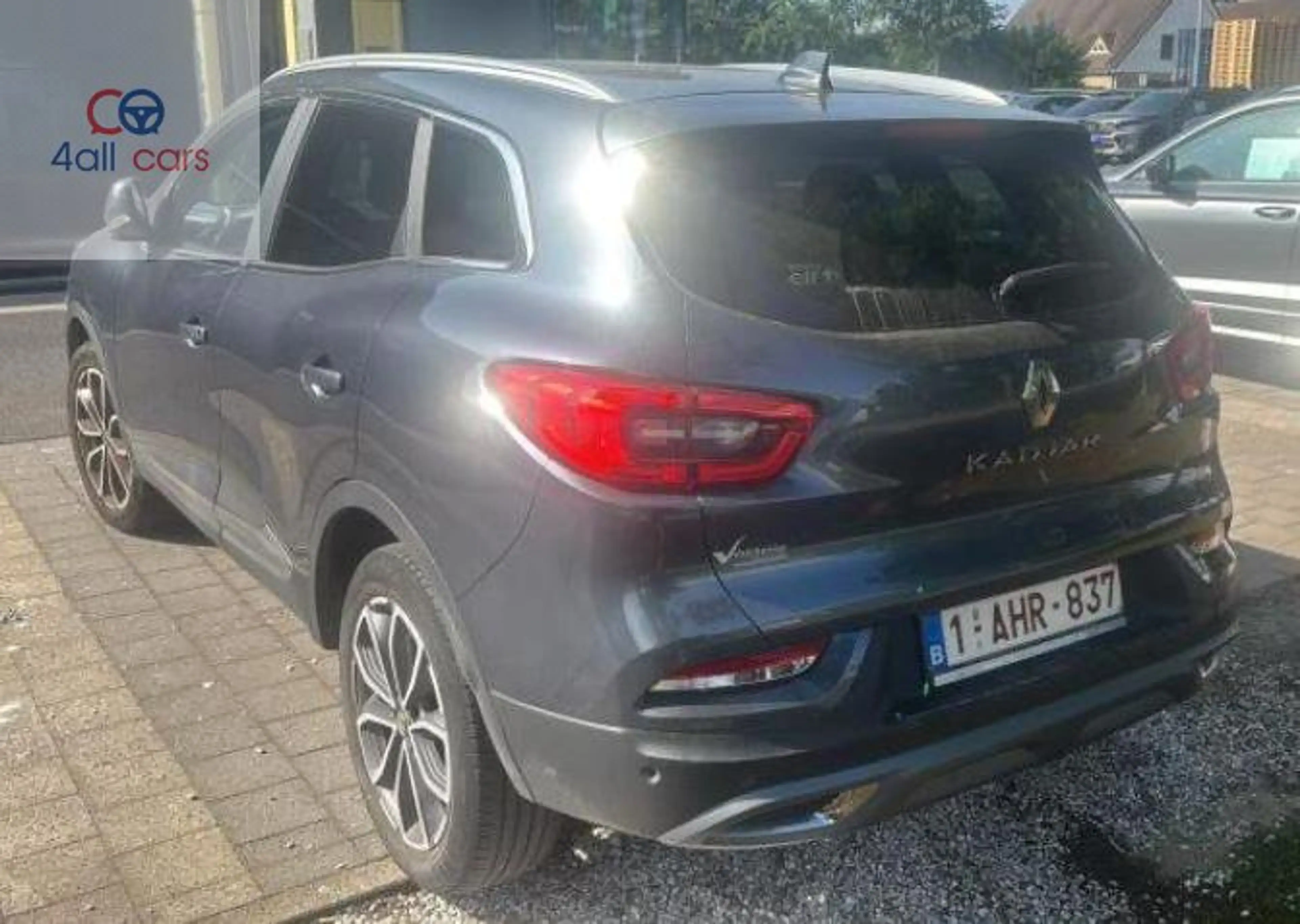 Renault Kadjar 3411 Kadjar Intens LED BSM LKA AEB PDC V+A Cruise 18" 1.3TCe 140pk S/S bvm6 — photo 2