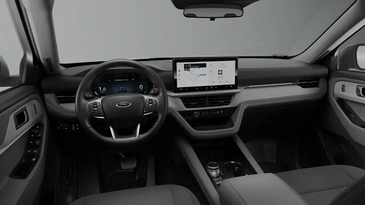Ford Explorer снимка Ford Explorer
