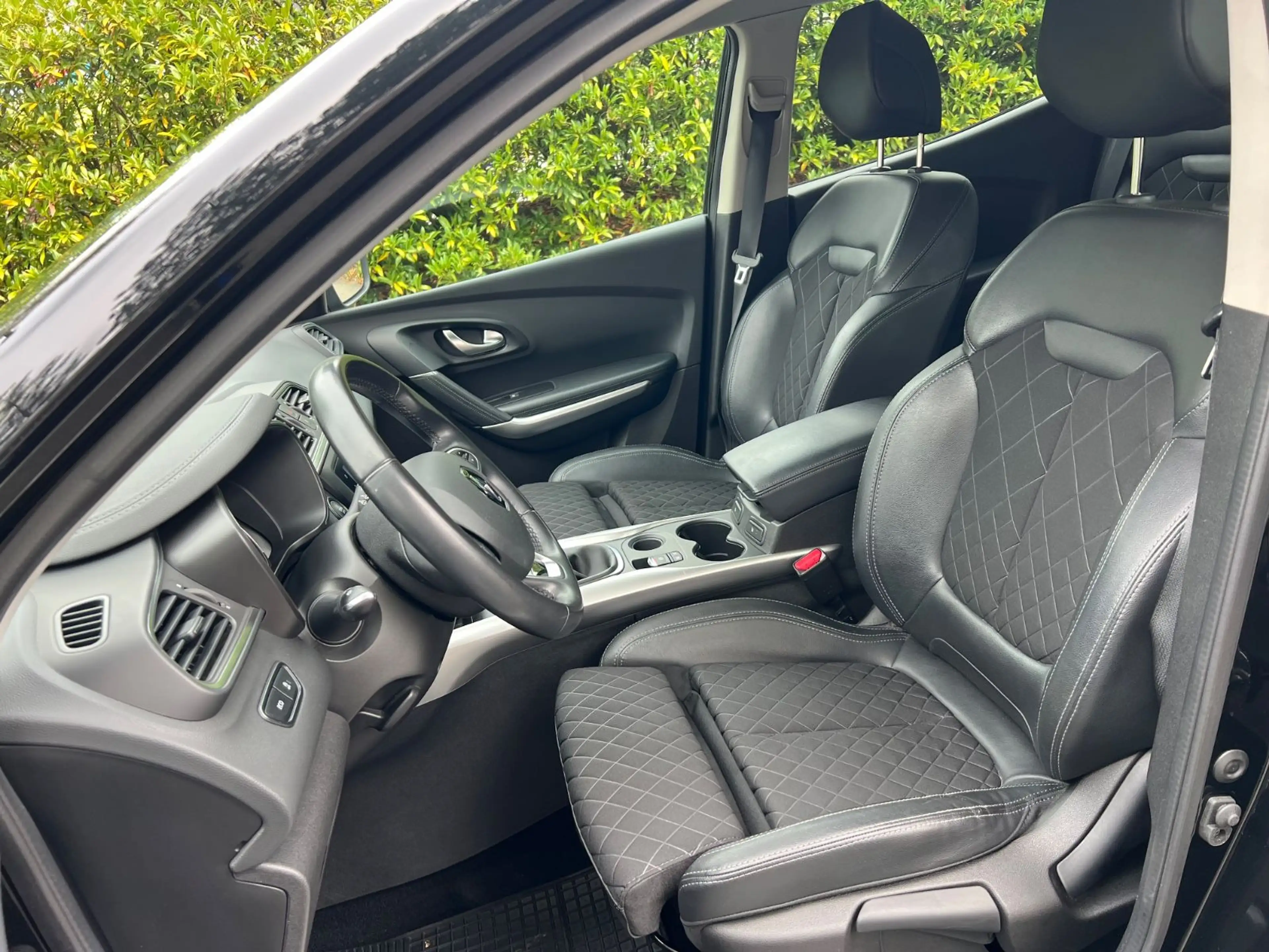 Renault Kadjar Intens*Navi*Leder*LED*Kamera* — photo 12