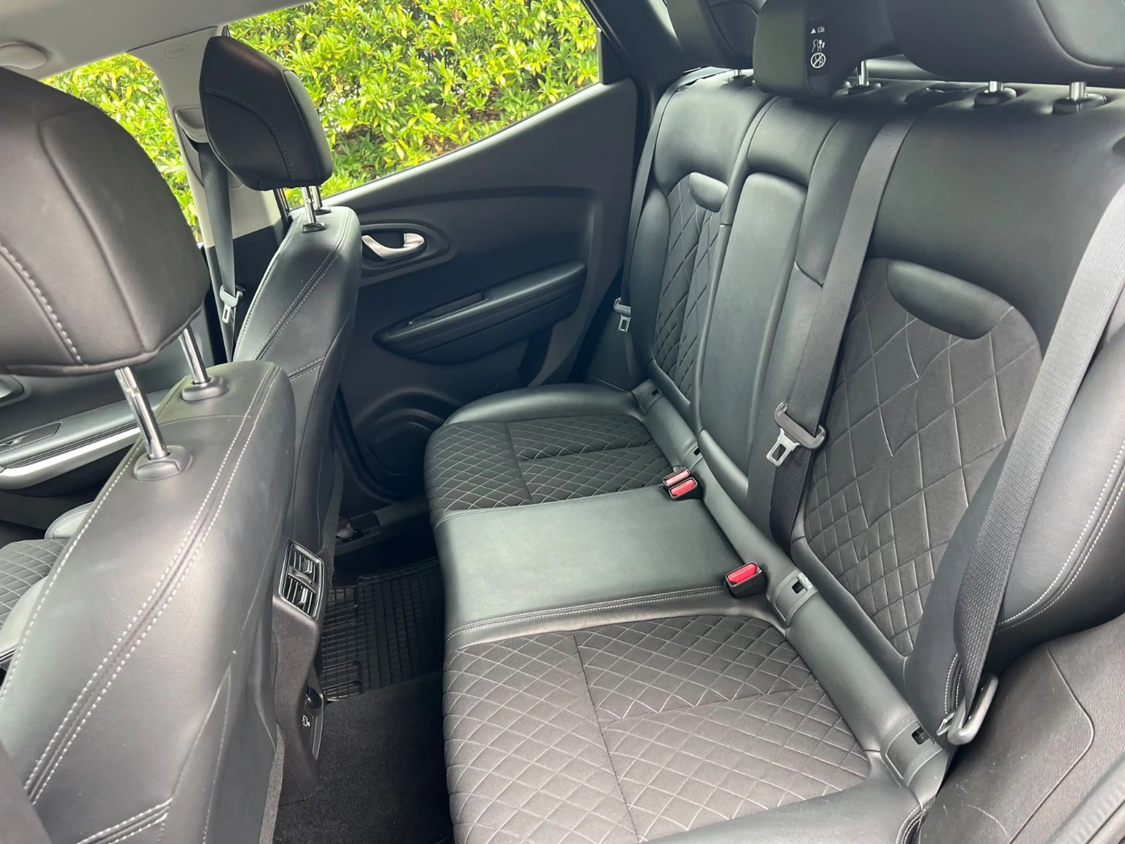 Renault Kadjar Intens*Navi*Leder*LED*Kamera* — photo 15