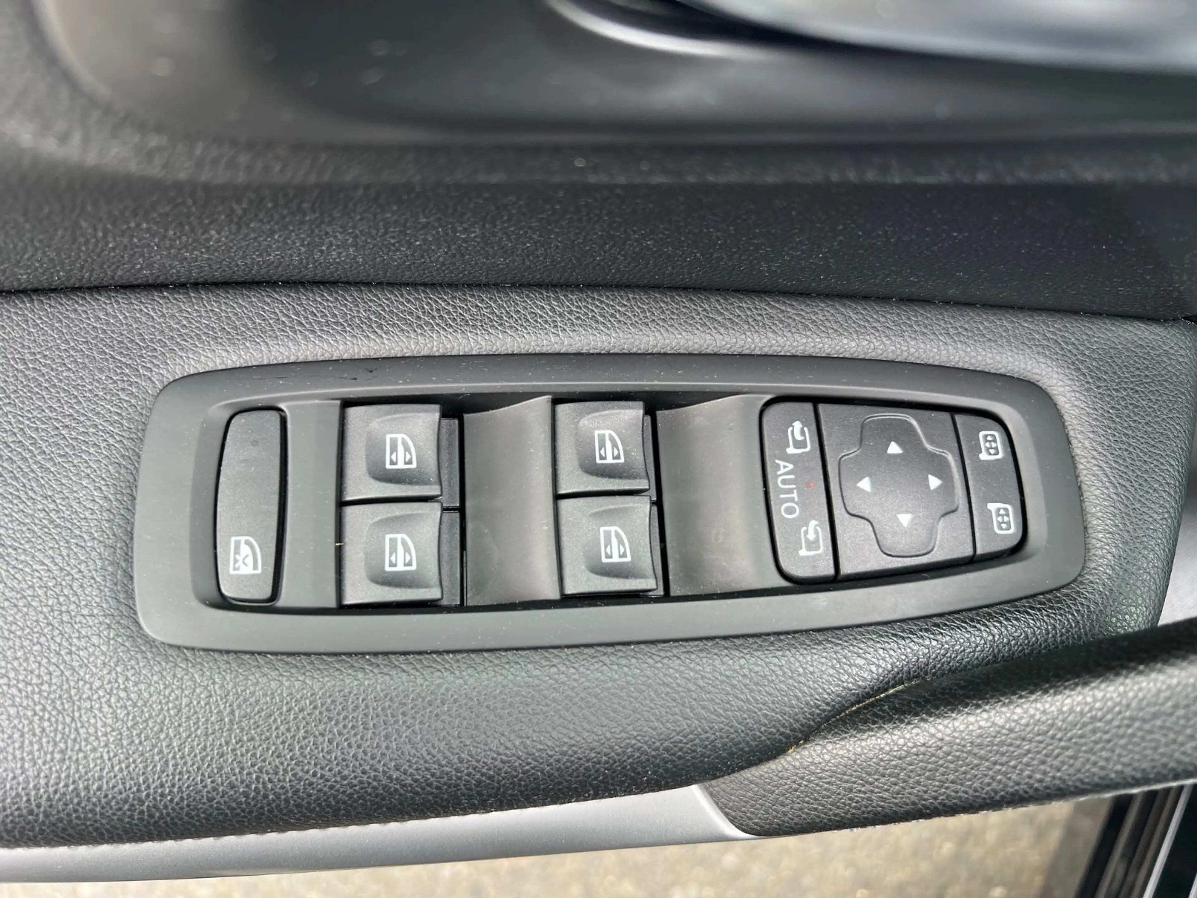 Renault Kadjar Intens*Navi*Leder*LED*Kamera* — photo 14