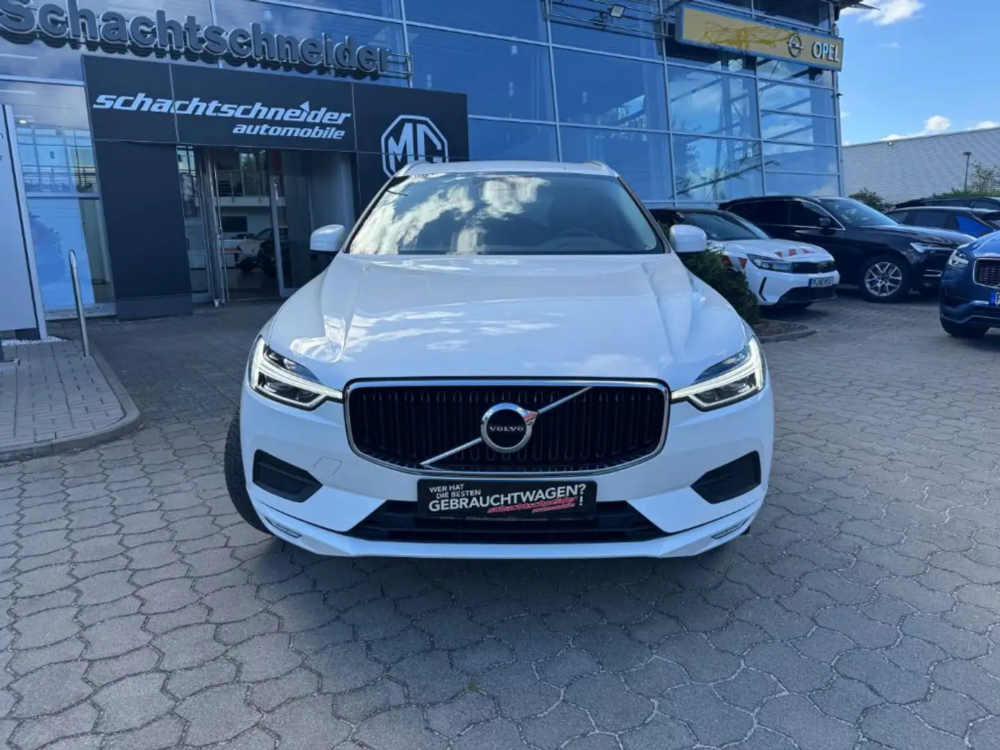 Volvo XC60 B4 B Geartr. Momentum Pro+Leder+IntelliSafePro Blanc - 2