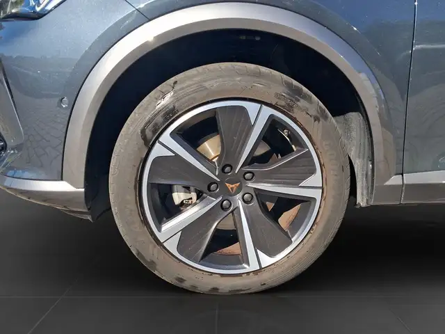 Cupra Formentor view 7