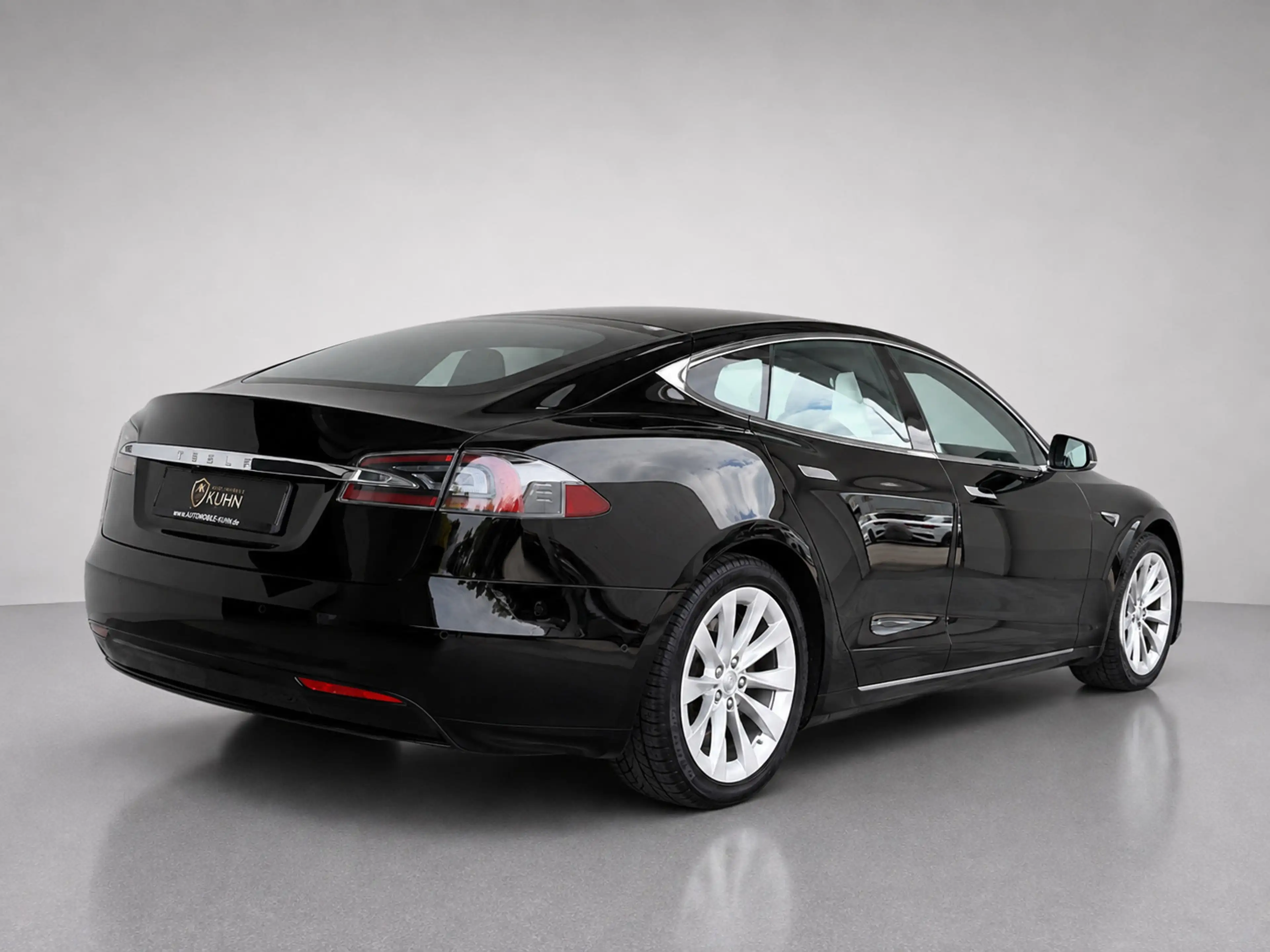 Tesla Model S *100D*DUAL MOTOR*ALLRAD*KALTWETTER*LUFT* — photo 9