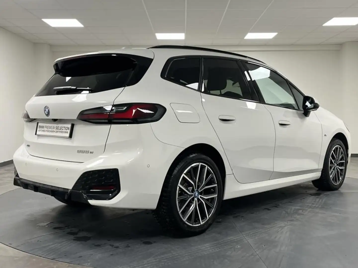 BMW 225 225e 245ch xDrive M Sport DKG7 Blanc - 2