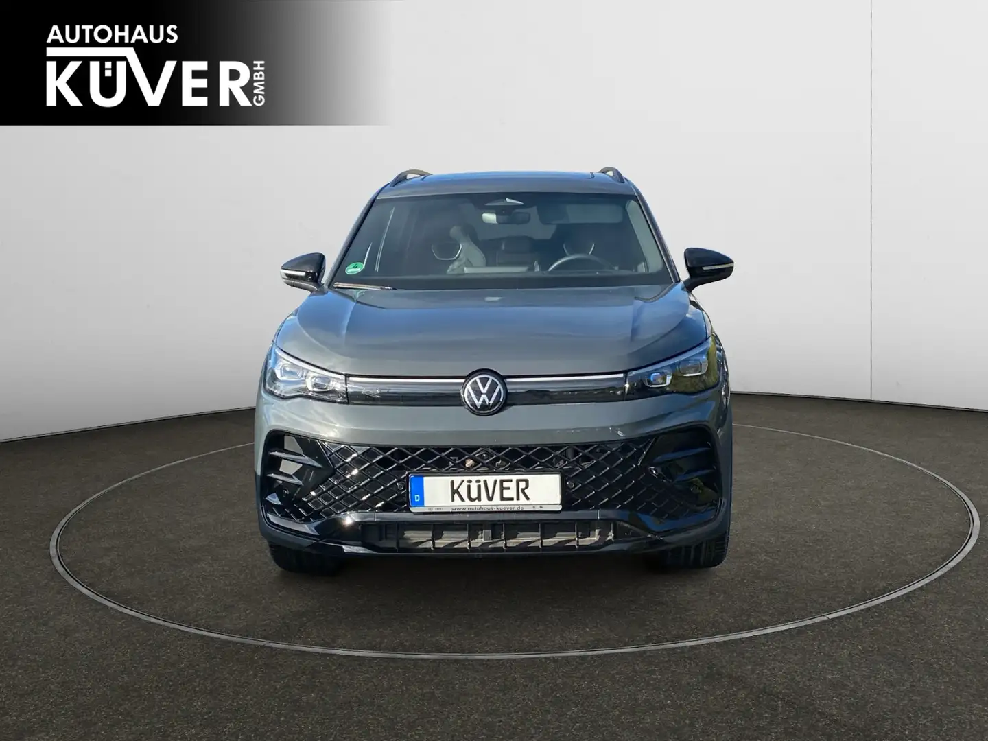 Volkswagen Tiguan R-Line 2,0 TDI DSG 4M+Navi+Pano+ACC+AHK Grau - 2