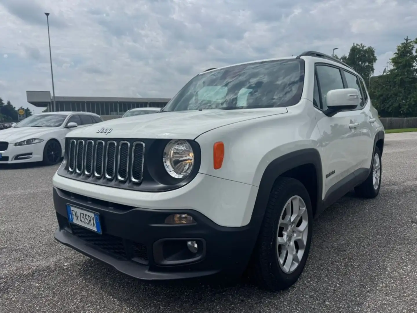 Jeep Renegade 1.6 Mjt 120 CV Limited Unicoproprietario Blanco - 1