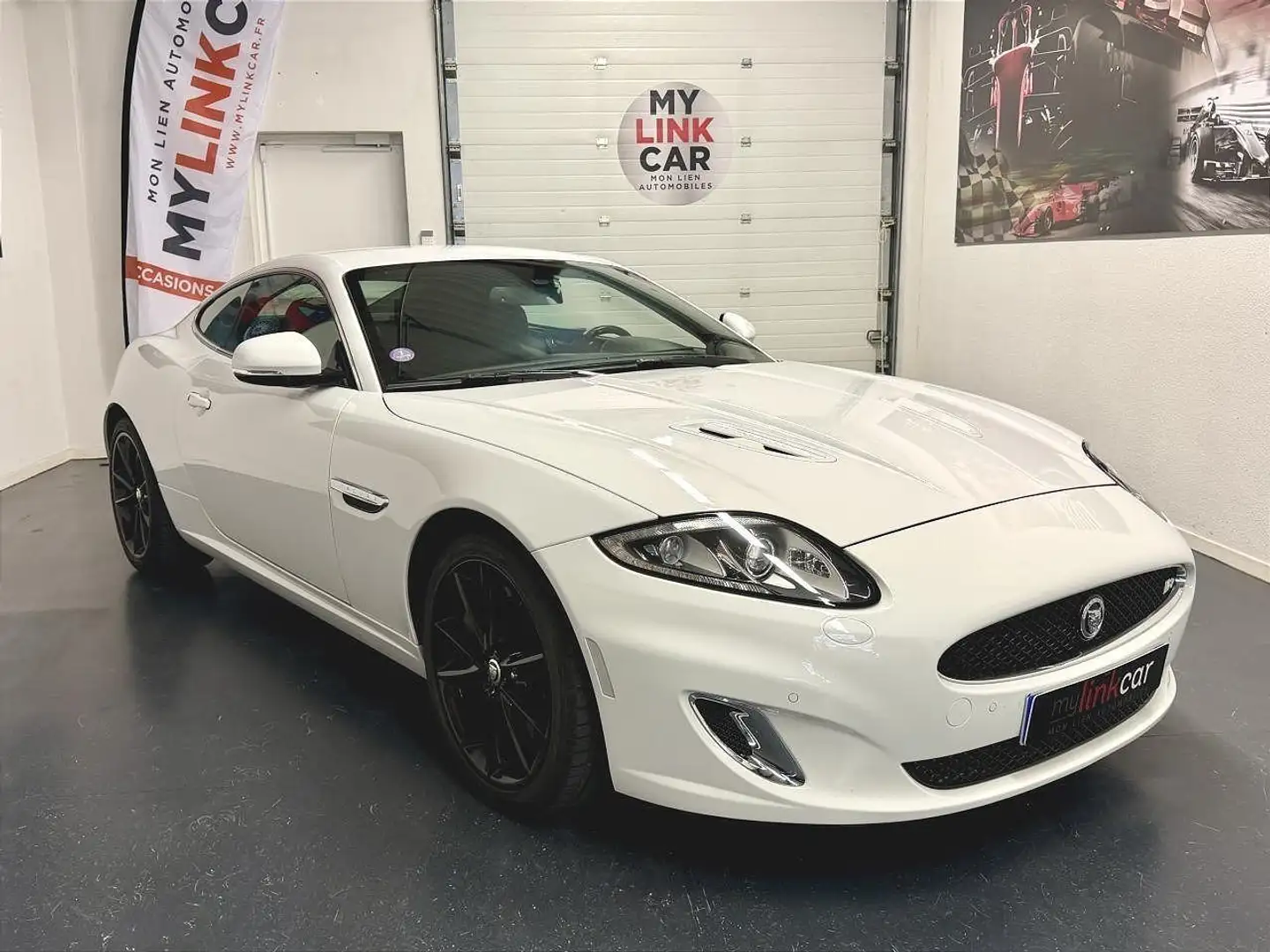 Jaguar XKR XKR V8 5.0 510cv 1ère main km certifié Ph III Weiß - 1