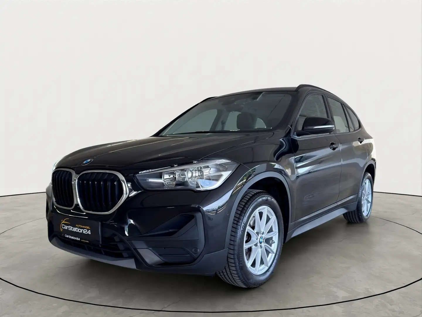 BMW X1 xDrive 18 d *1BESITZ*HECKCAM*HUP*KESSY* Schwarz - 1