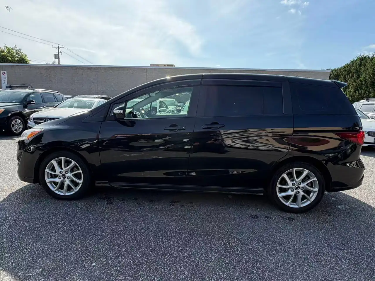 Mazda 5 снимка Mazda 5